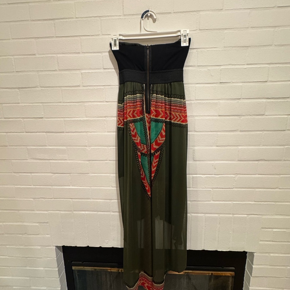 NWT Strapless Black and Multicolor Patterned Dress - Picture 5 of 10